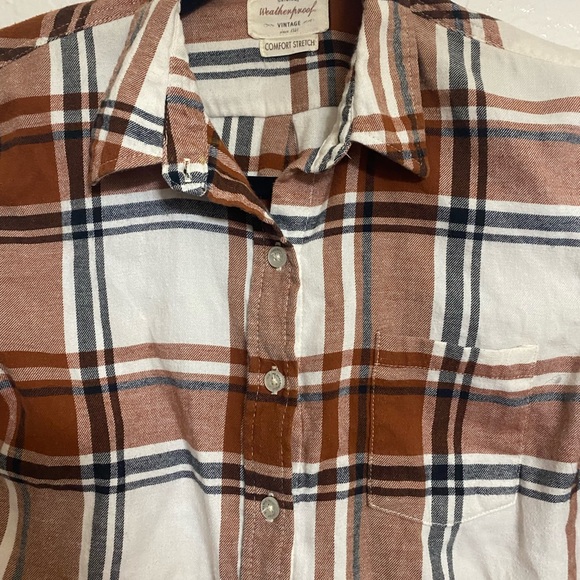 Weatherproof Women’s Plaid Shirt in Brown and White - Picture 2 of 5